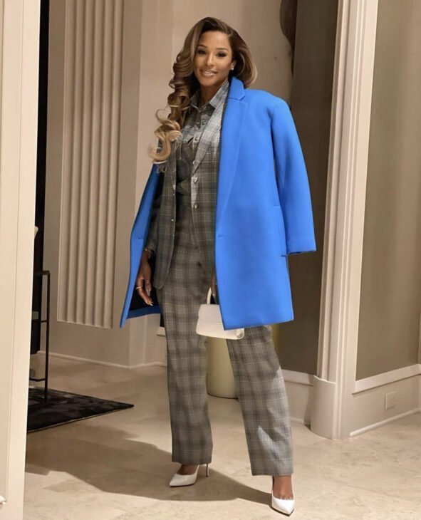 Savannah James