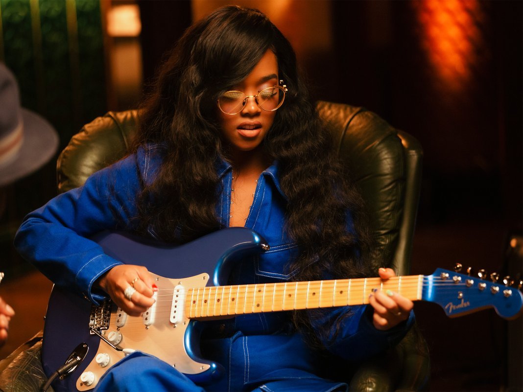 H.E.R.