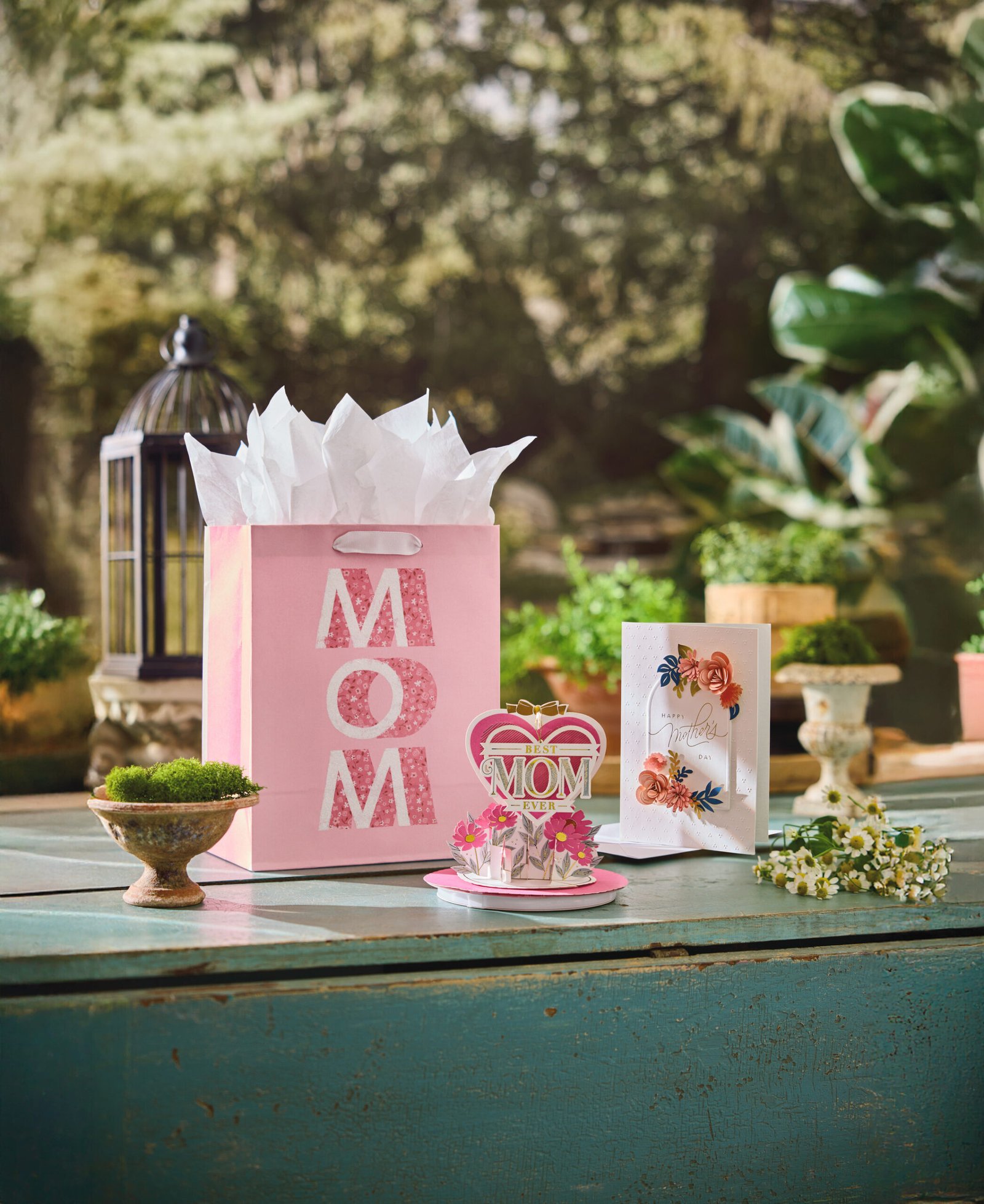 Hallmark’s Mother’s Day Collection Showcases Lacey Chabert’s Spring Designs